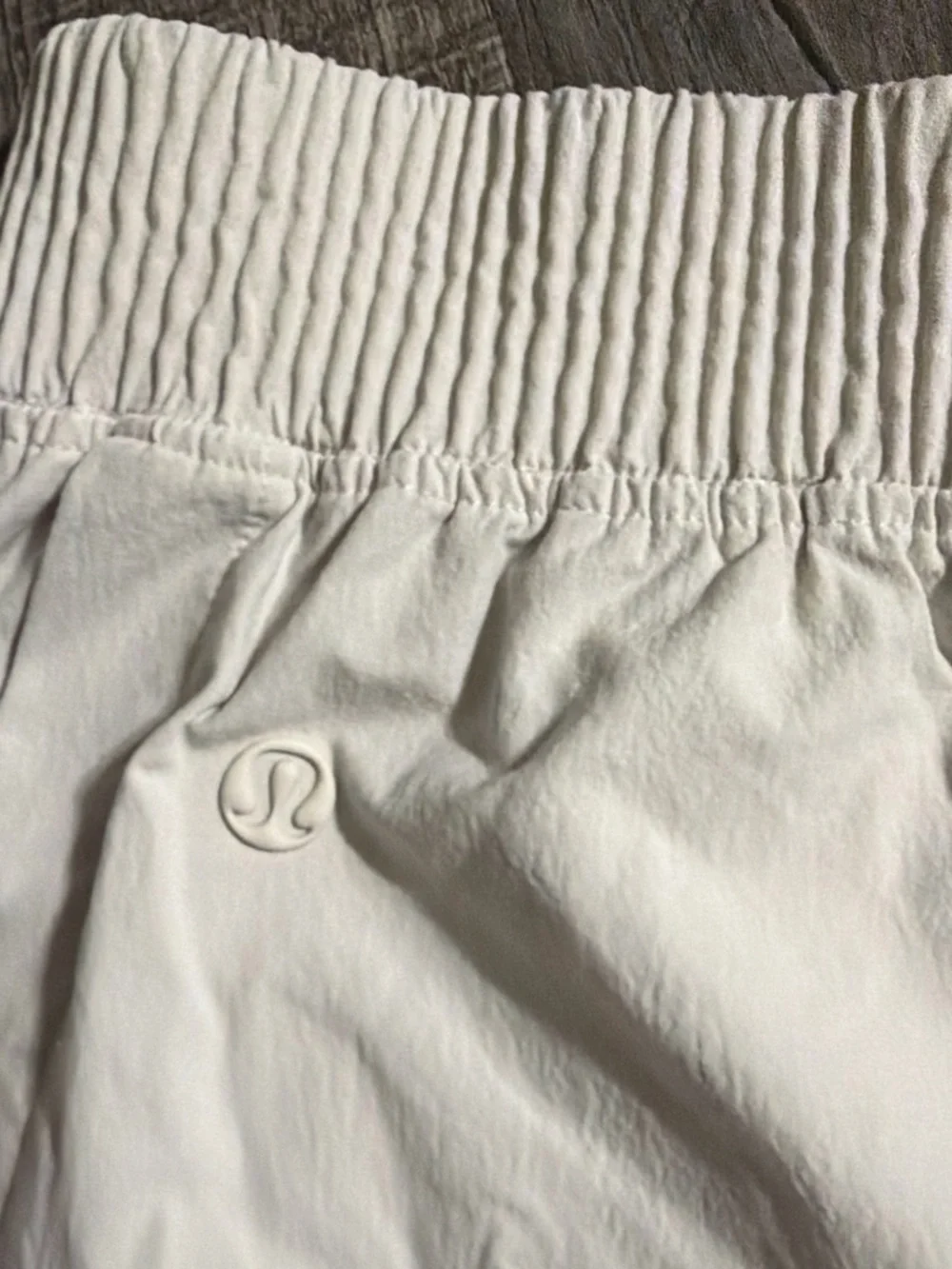lululemon athletica White Elastic-Waist Athletic Shorts - Picture 3 of 4